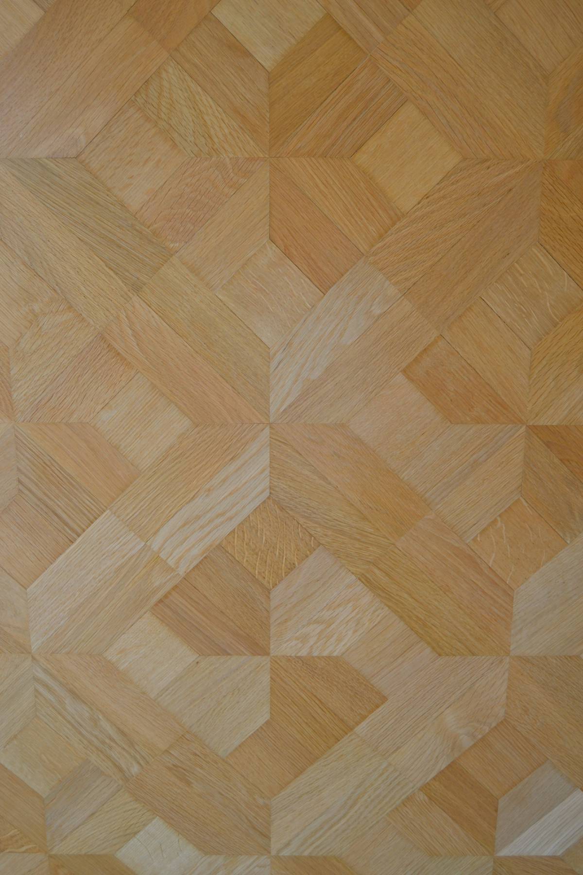 PARQUET CHÊNE MASSIF-  MOTIF EMPIRE Guebwiller