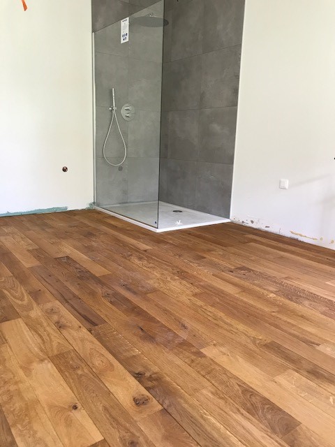 PARQUET MASSIF HUILE &#8211; AVENUE SALENGRO MULHOUSE (68) Mulhouse