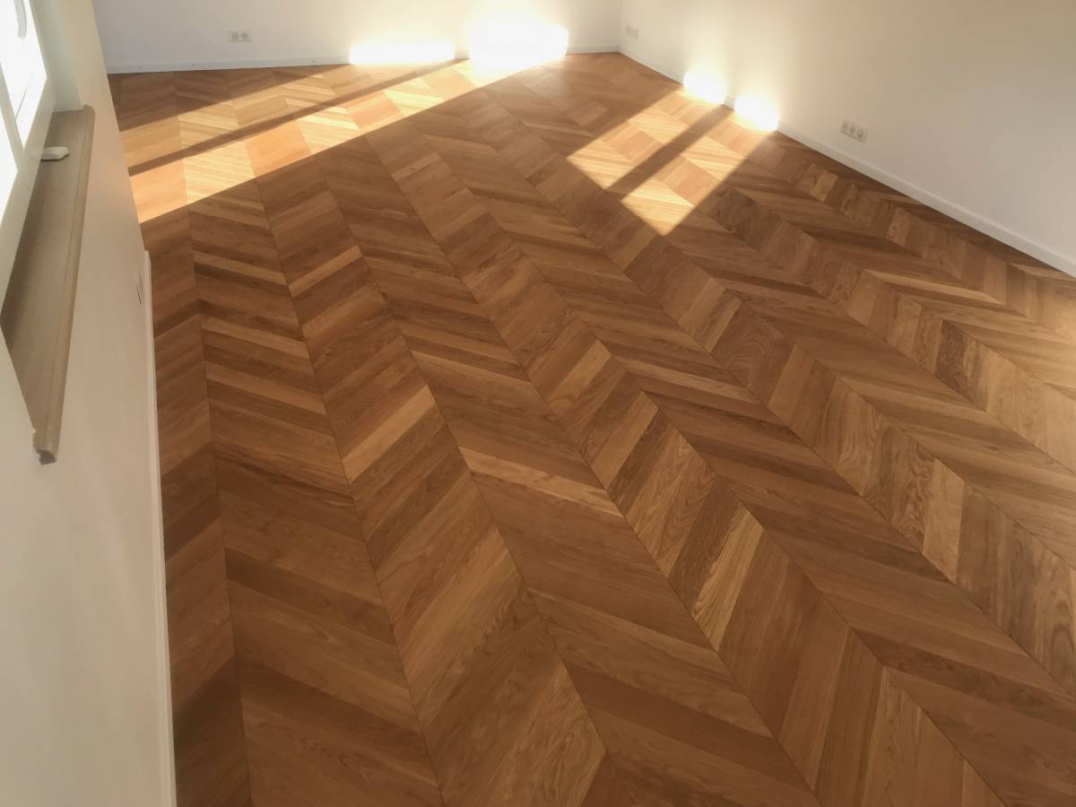 PARQUET POINT DE HONGRIE- SELESTAT (68) Thann 8