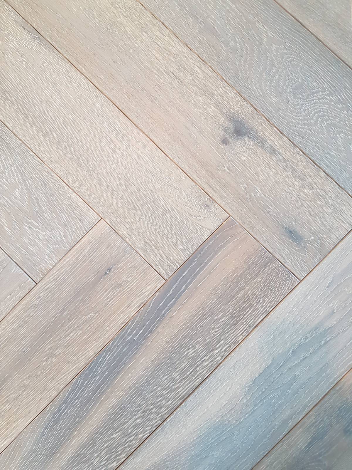 SOLIDFLOOR &#8211; CANTERBURY Cernay