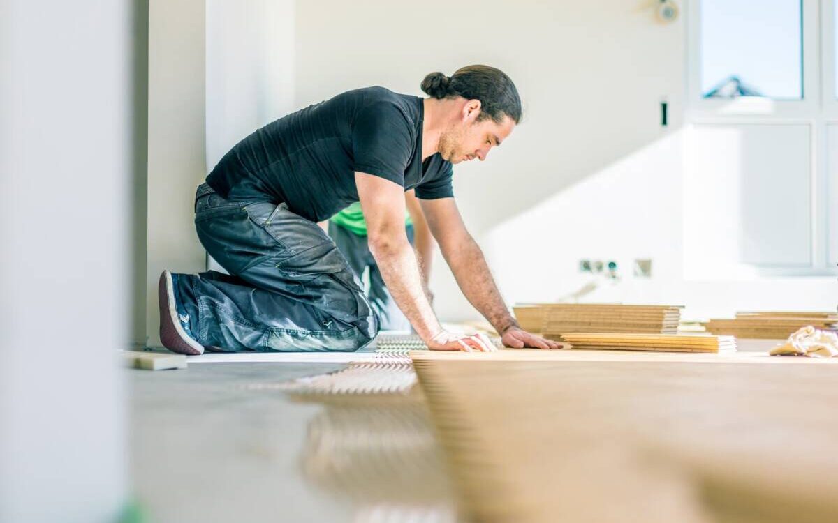 Pourquoi faire appel à un professionnel pour la rénovation de son parquet ? Saint-Louis